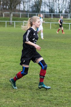 Bild 82 - wBJ SV Henstedt Ulzburg - TSV Sch�nberg : Ergebnis: 5:2